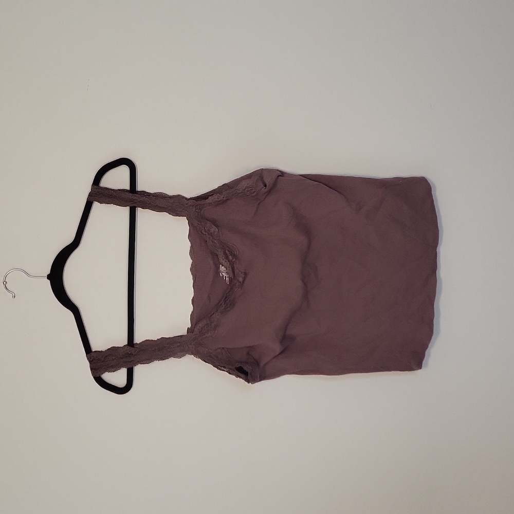 2/$10 Purple Maurices Ribbed tank with Lace Neckline